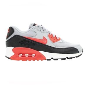 Nike Women's Air Max 90 Essential Wolf Grey / Infrared (616730-014) Size 8.